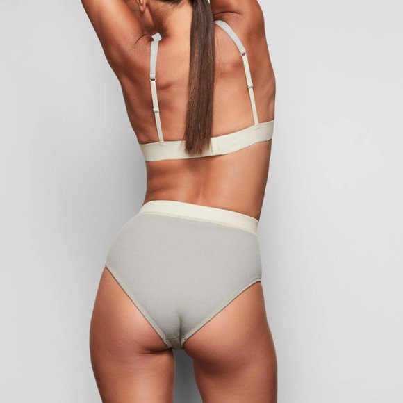 SKIMS COTTON COLLECTION RIB BRIEF - Picture 3 of 5